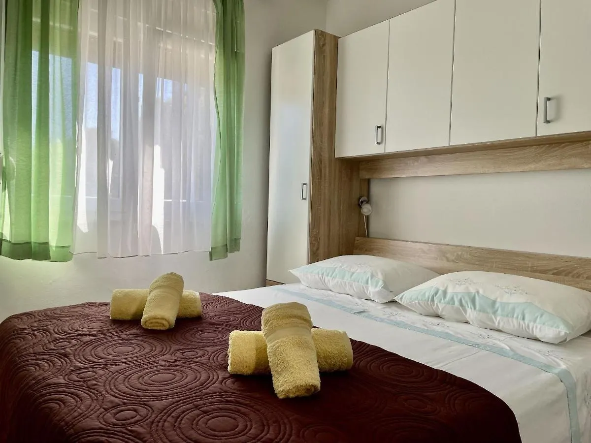 Apartments Veli Rat Croatia